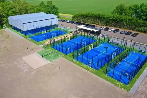 Padel club with canopies