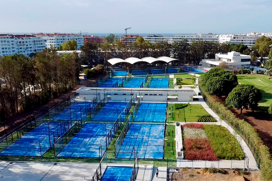 Los Naranjos Padel Club en Málaga